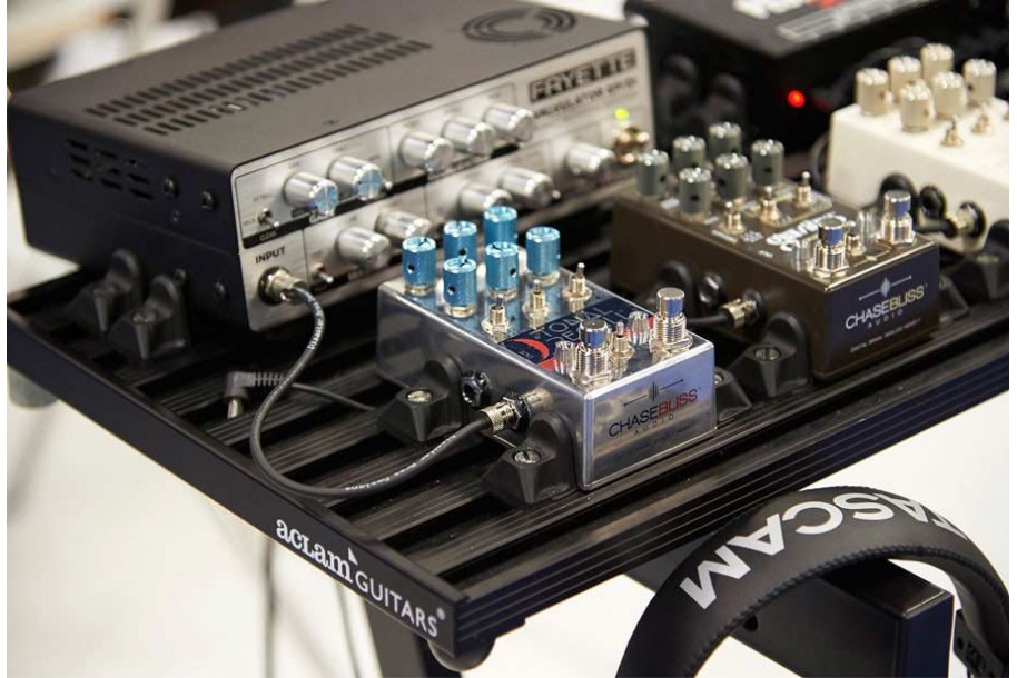 Chasebliss Audio at NAMM Show & Smart Track pedalboard | Aclam Guitars